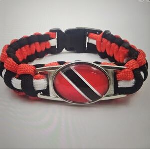 Trinidad & Tobago Flag Paracord Bracelet**Unisex Wear**